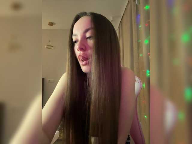 -LiaDark-'s BongaCams show and profile