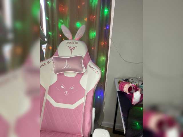 -LiaDark-'s BongaCams show and profile