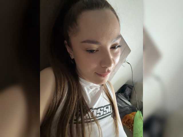 -LiaDark- from BongaCams