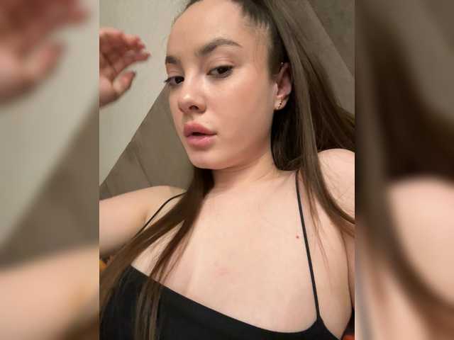 -LiaDark-'s BongaCams show and profile