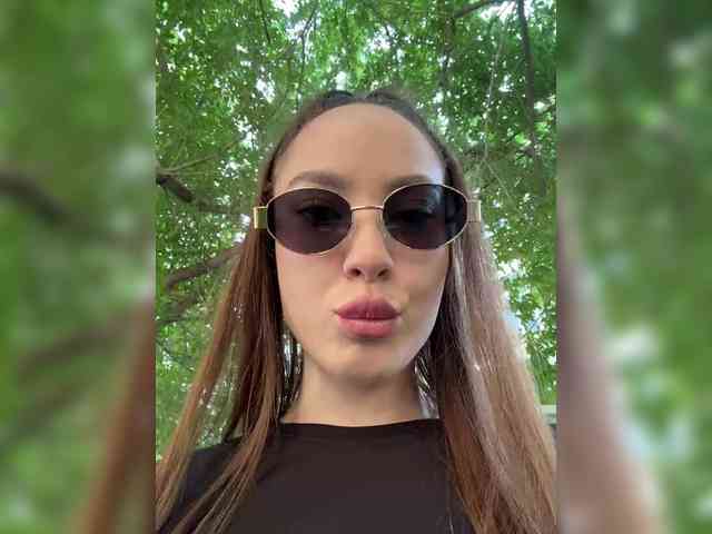 chatroom online -LiaDark-