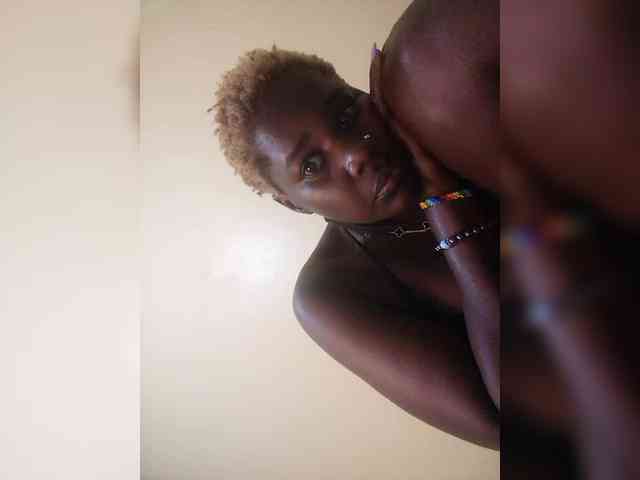 Sexydivaprincess webcam