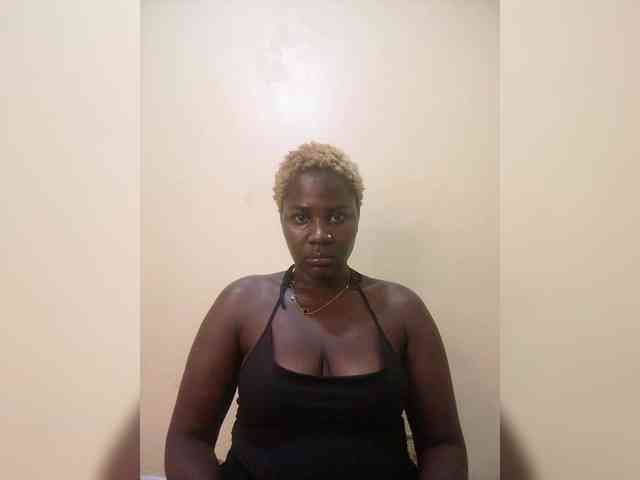 Sexydivaprincess webcam