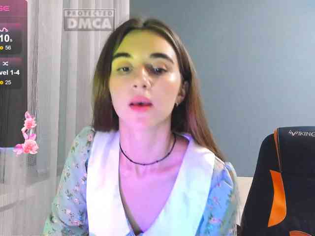 pollyshy webcam