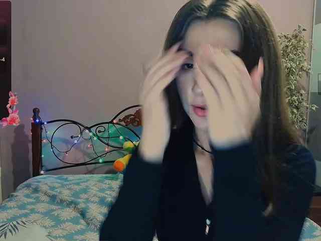 pollyshy webcam