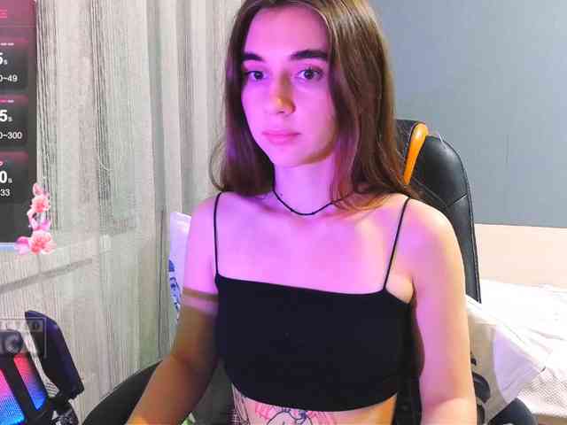 pollyshy webcam