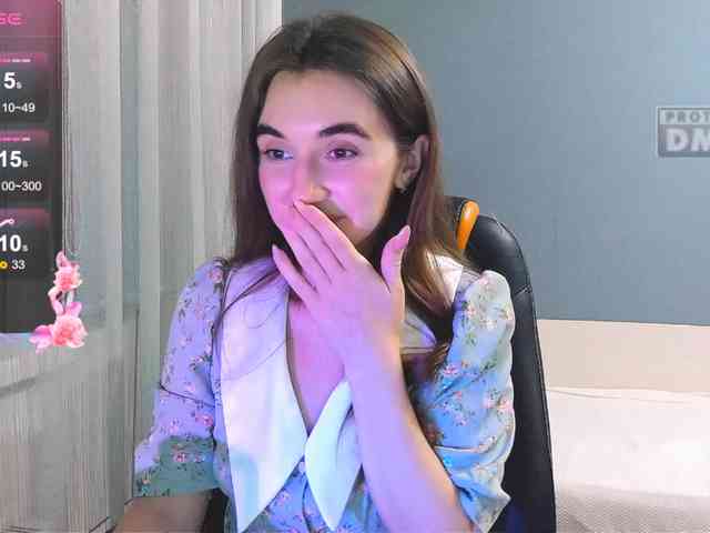 pollyshy webcam