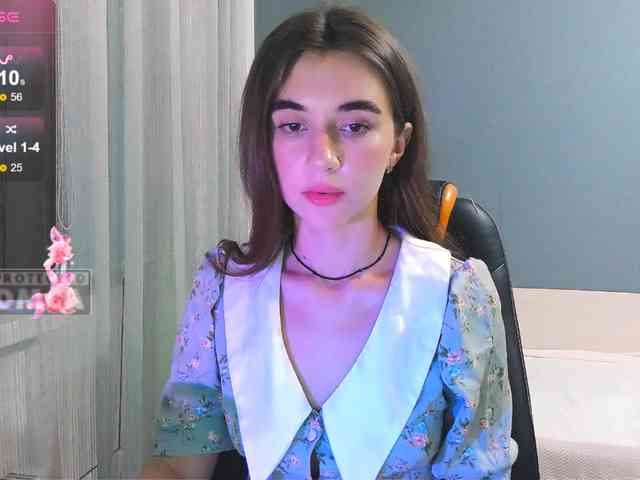 pollyshy webcam