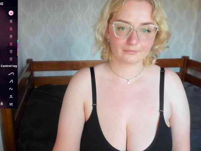 Violla991 webcam