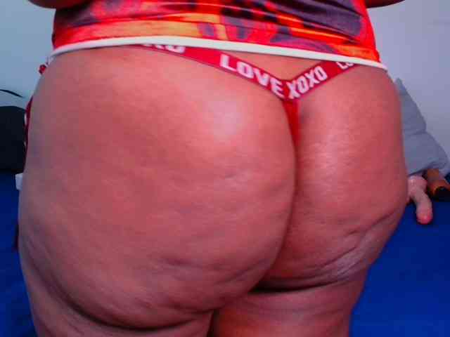 SpicyQueenXxx Live Webcam on BongaCams