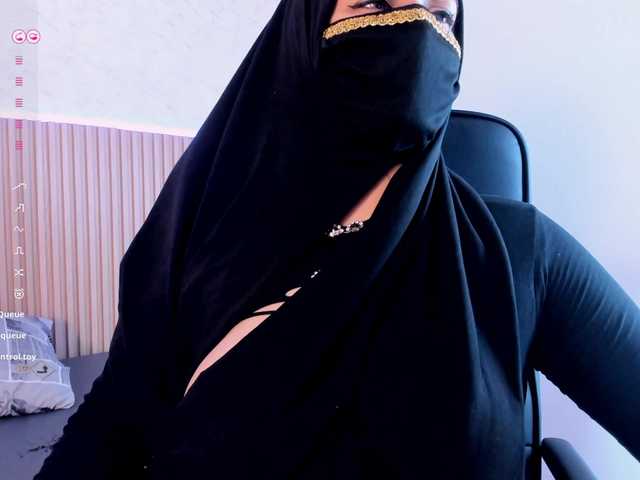 zully-arabb's BongaCams show and profile