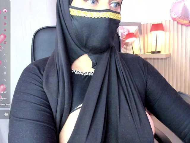 zully-arabb's BongaCams show and profile