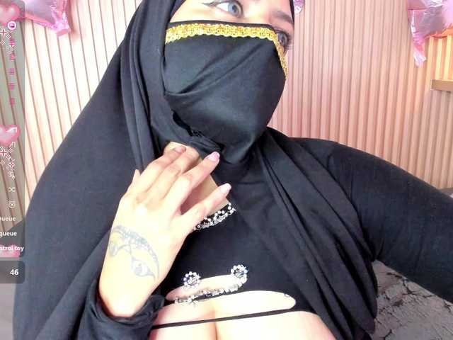 zully-arabb's BongaCams show and profile