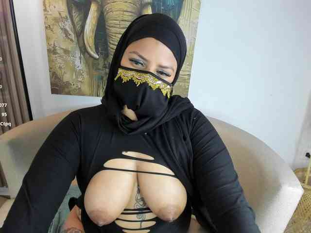 zully-arabb webcam