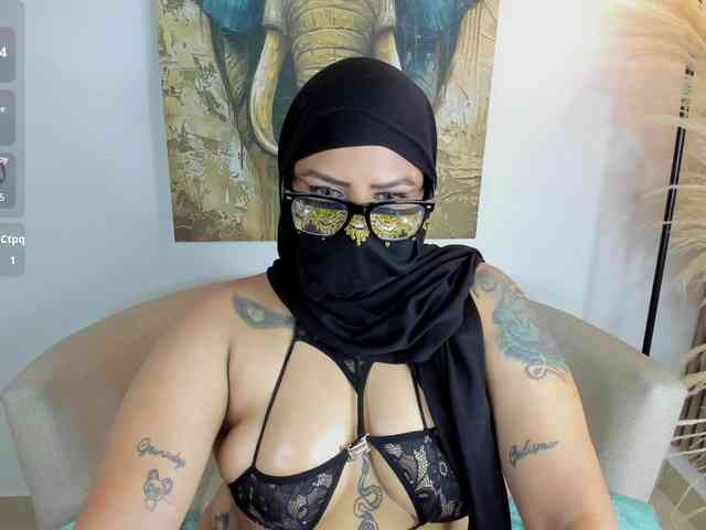 zully-arabb webcam