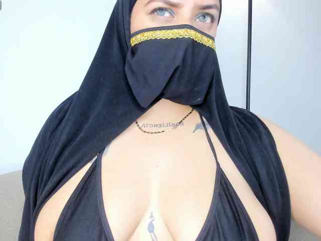 zully-arabb zully-arabb