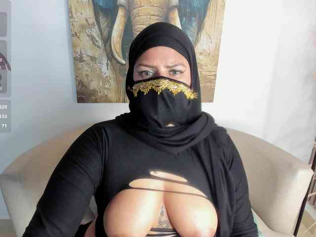 zully-arabb webcam
