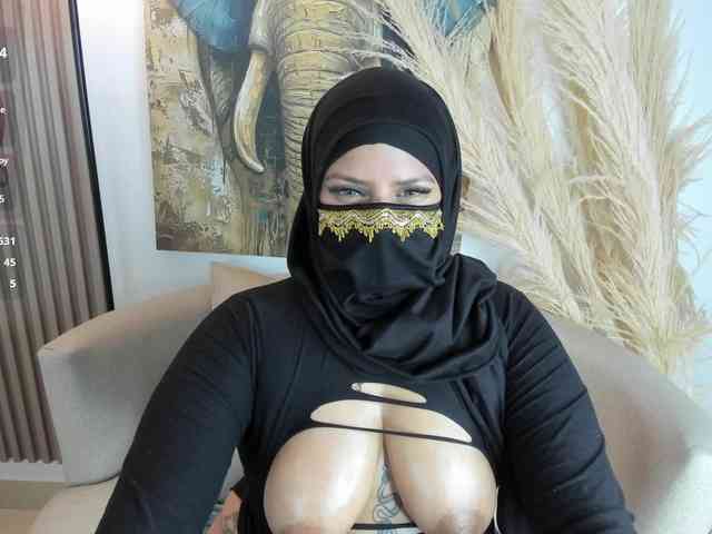 zully-arabb webcam