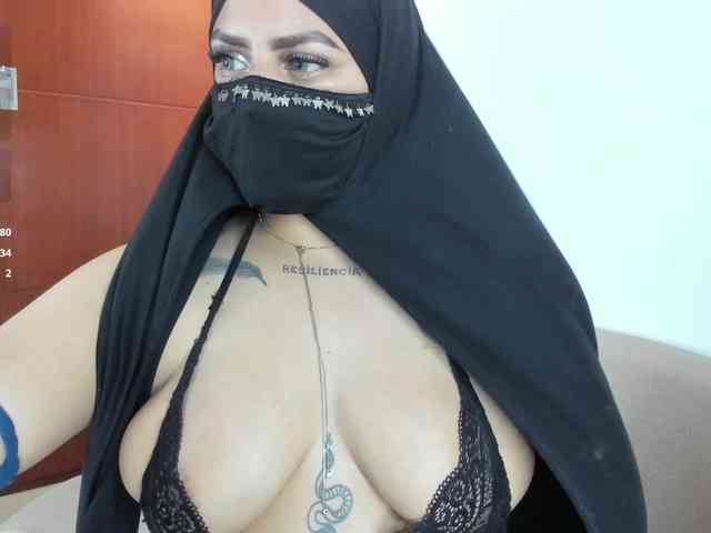 zully-arabb zully-arabb