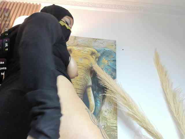 zully-arabb webcam