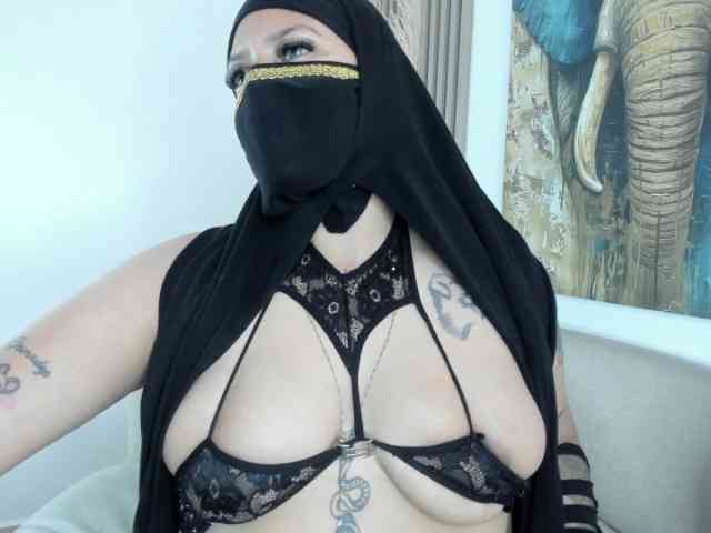 zully-arabb zully-arabb