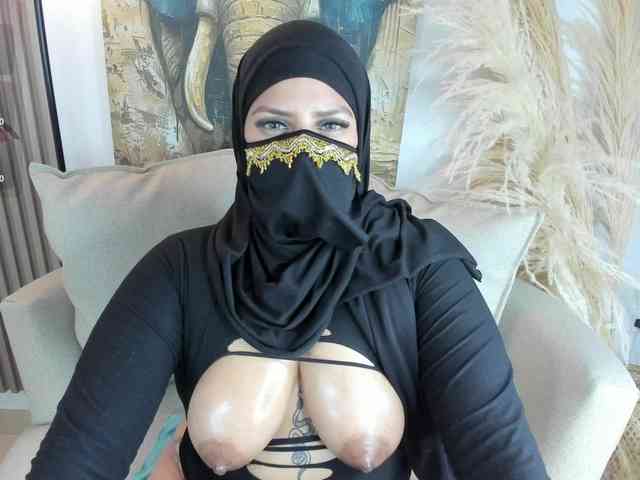 zully-arabb webcam