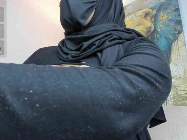 zully-arabb webcam