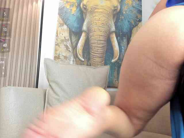 zully-arabb webcam