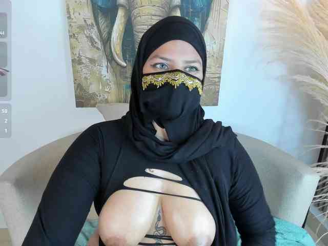 zully-arabb webcam