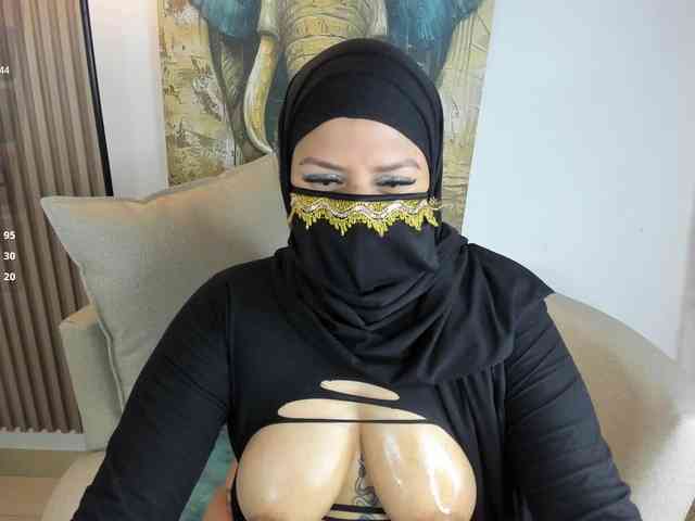 zully-arabb webcam