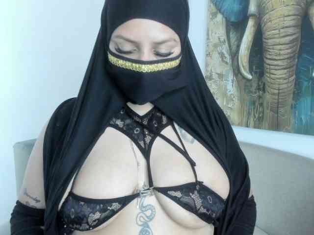 zully-arabb zully-arabb