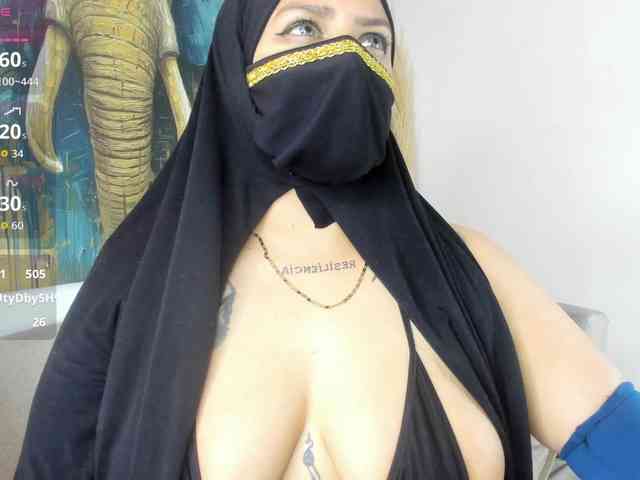 zully-arabb webcam