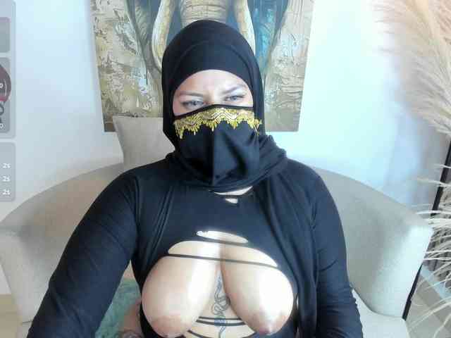 zully-arabb webcam