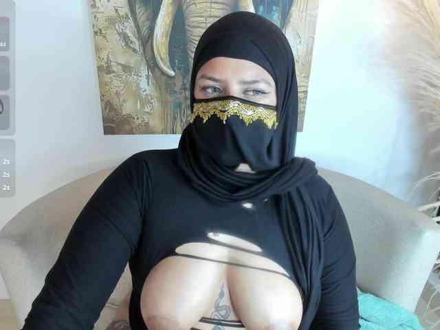 zully-arabb webcam