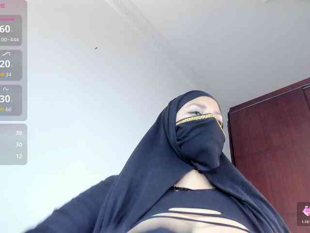 zully-arabb Live Webcam on BongaCams