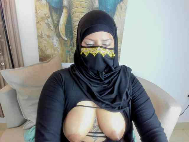 zully-arabb webcam
