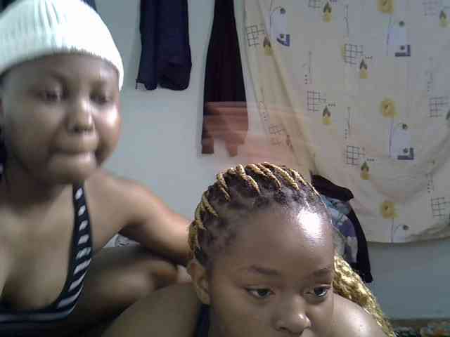 Sexxyneil webcam