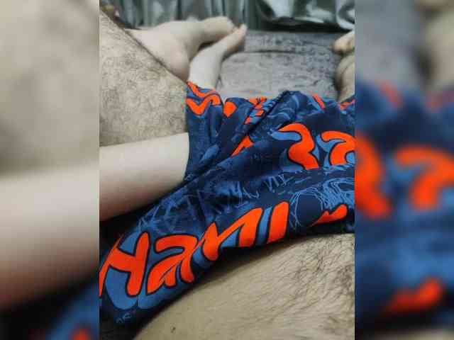 BiggDick23sm webcam