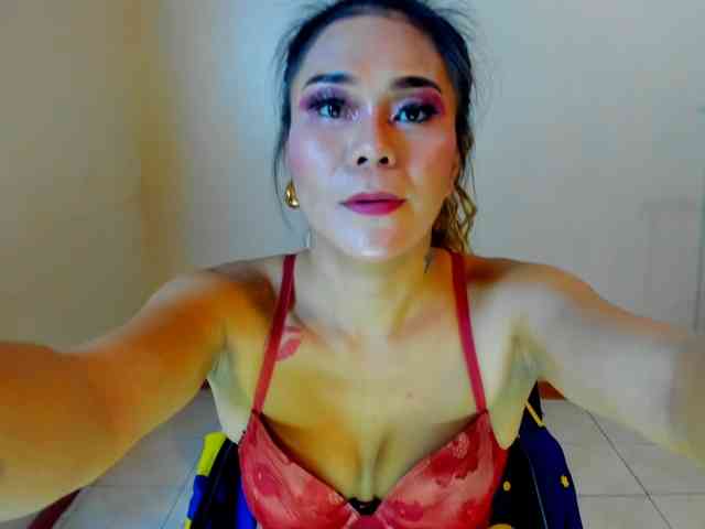 Cerina00 Live Webcam on BongaCams