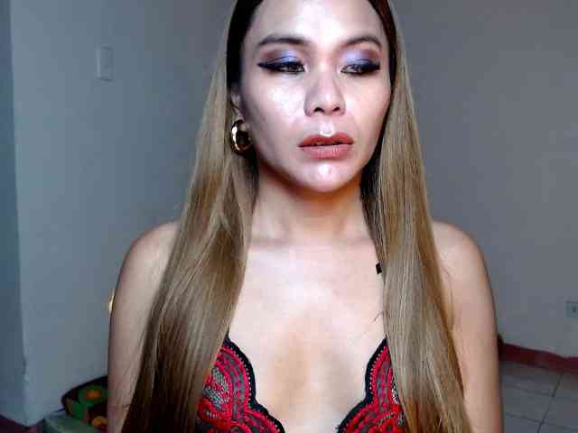 Cerina00 Live Webcam on BongaCams
