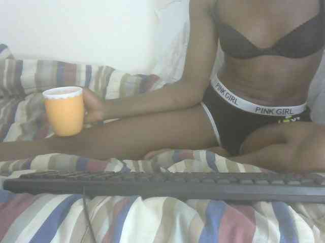 Finegirllily webcam