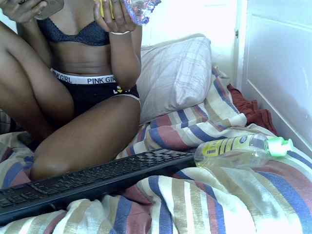 Finegirllily webcam