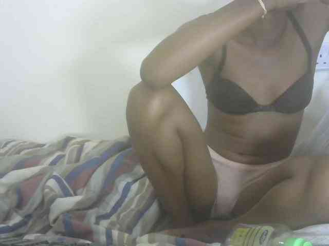 Finegirllily webcam