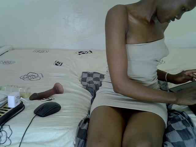Finegirllily webcam