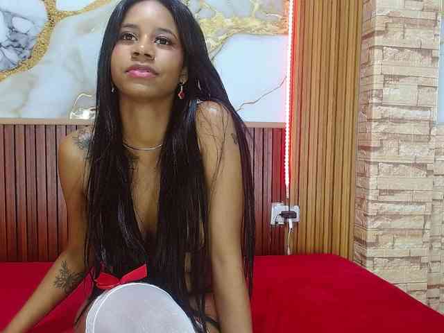 madihlove303av webcam