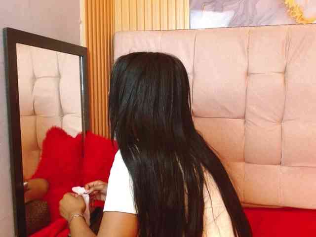 madihlove303av webcam