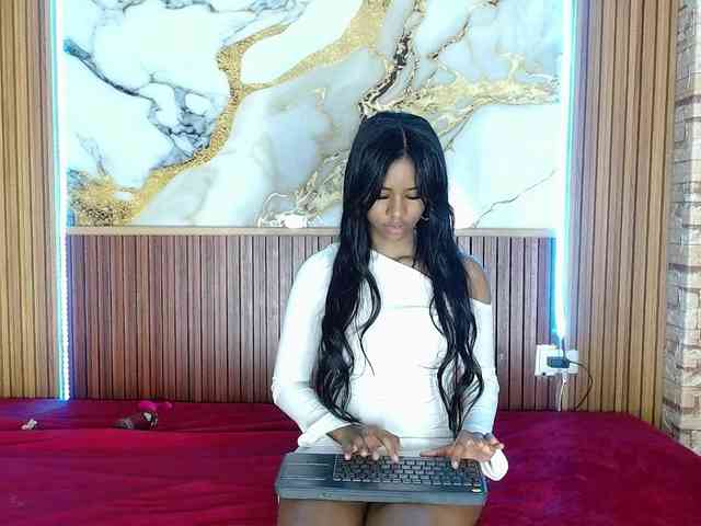 madihlove303av webcam