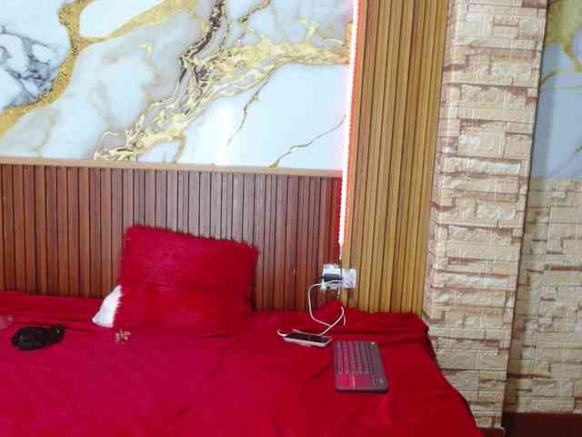 madihlove303av webcam