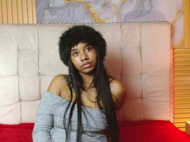 madihlove303av webcam