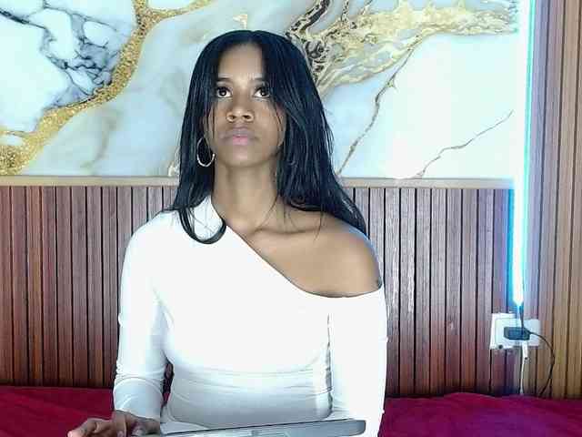 madihlove303av webcam